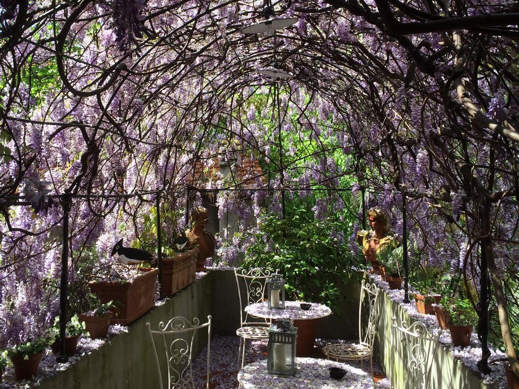 Locanda Sant' Agostino Lucques Extérieur photo